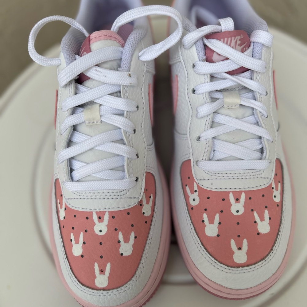 Nike Air Force 1 low-top sneakers Customized “ Bad Bunny”white/pink Size 5 New
